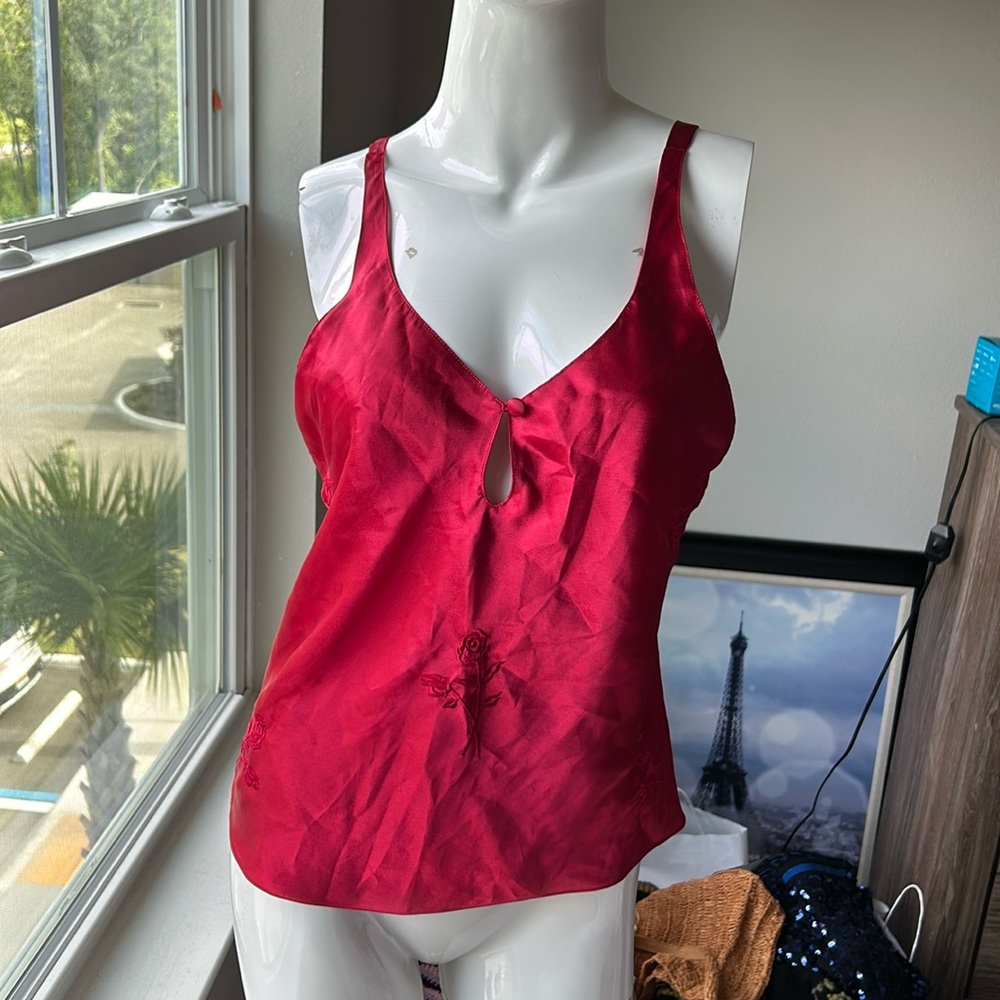 INNER MOST CAMISOLE TOP SIZE XS